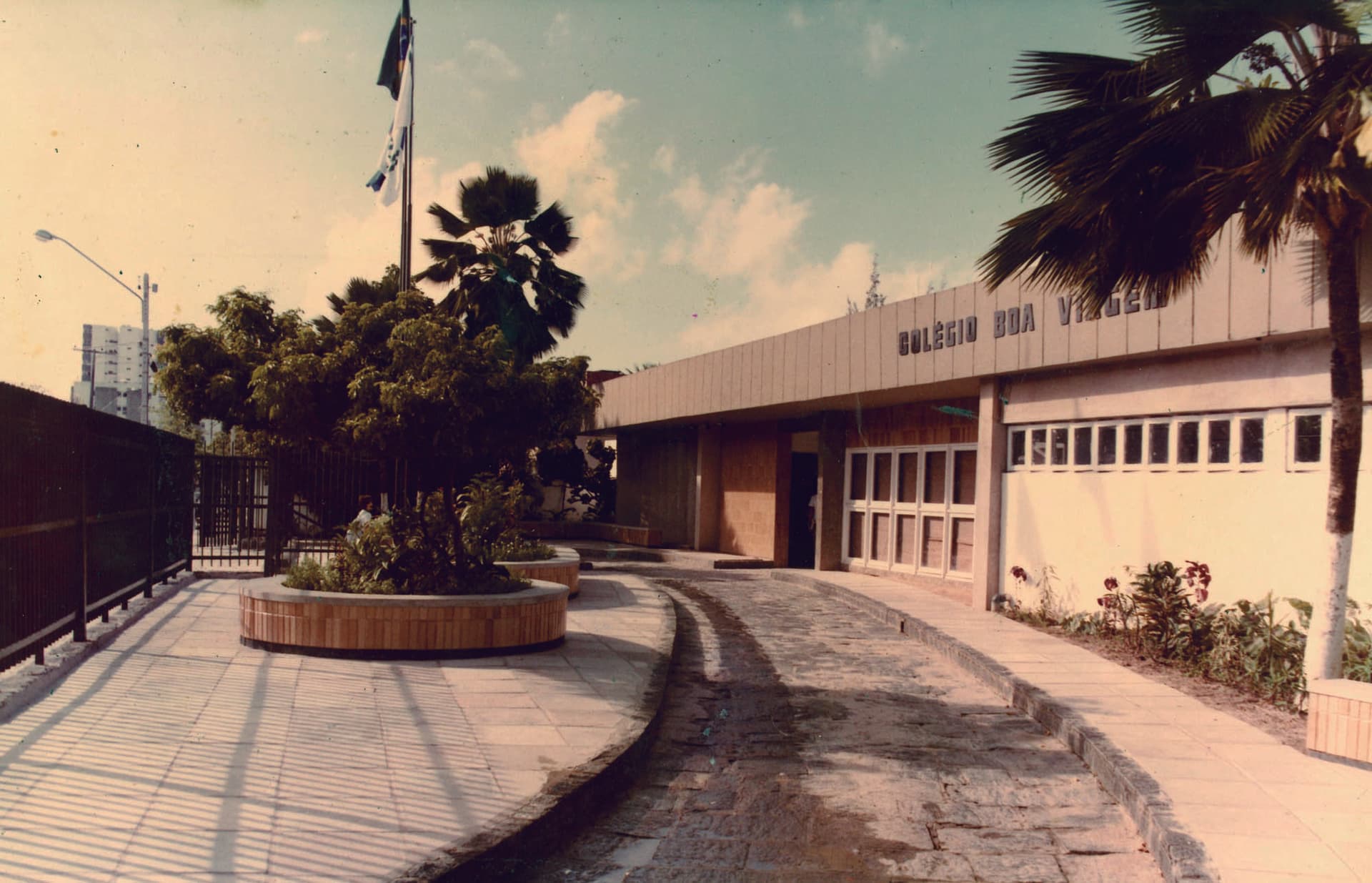 Colégio CBV comemora 50 anos com grande evento